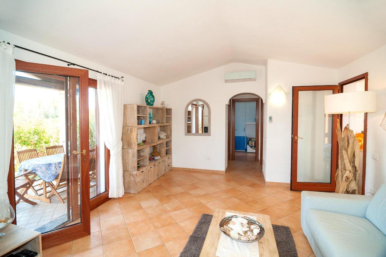 I Villini Di Baia Sant'Anna Apartment Budoni Luaran gambar